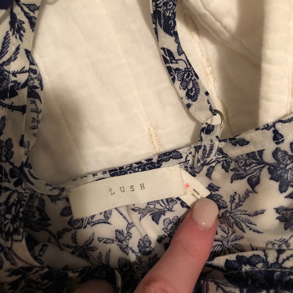 Lush romper M - Picture 2 of 2